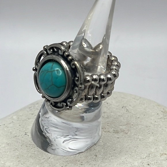 Faux Turquoise Button Stretch Ring. - Picture 1 of 7